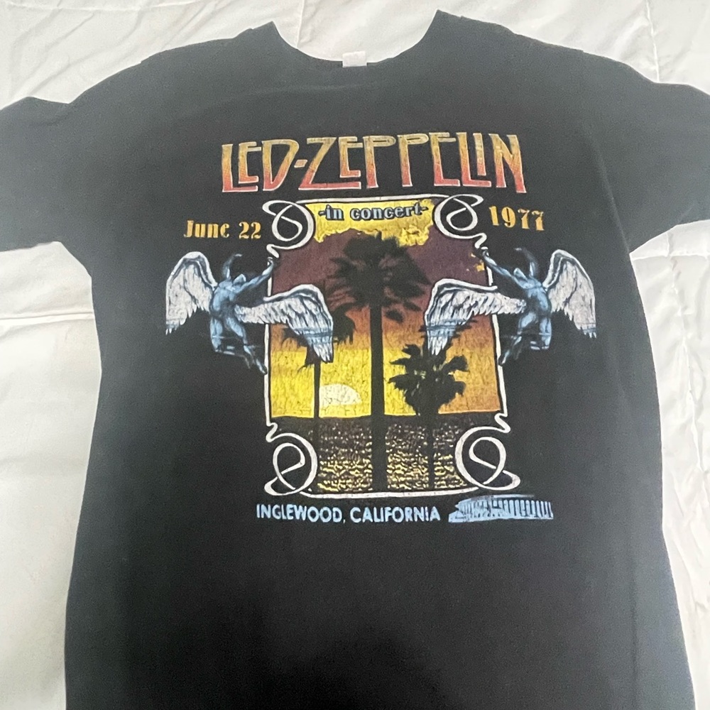 vintage led zeppelin shirt